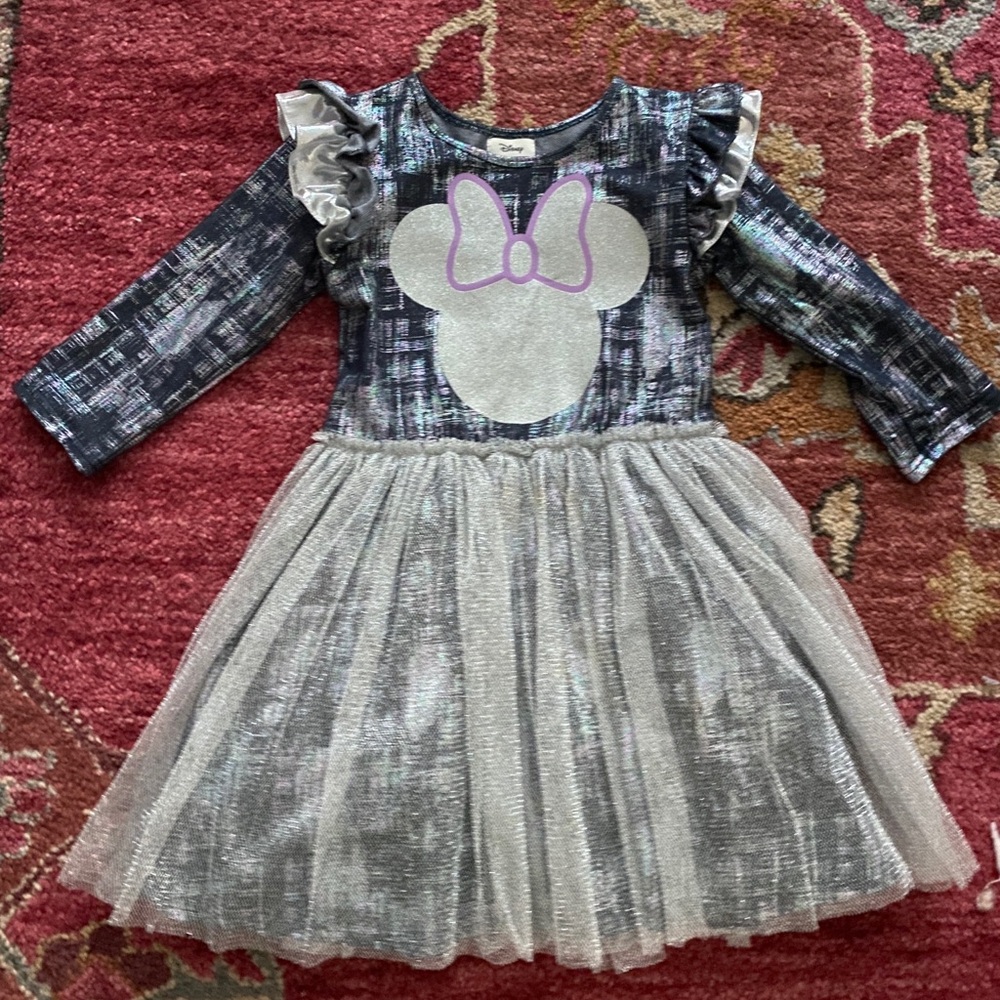 NWOT Pippa and Julie dress. Beautiful